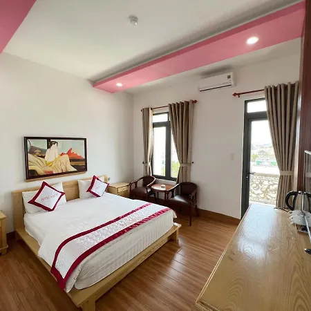 Hotel Nhu Y Bien Hoa Exterior photo