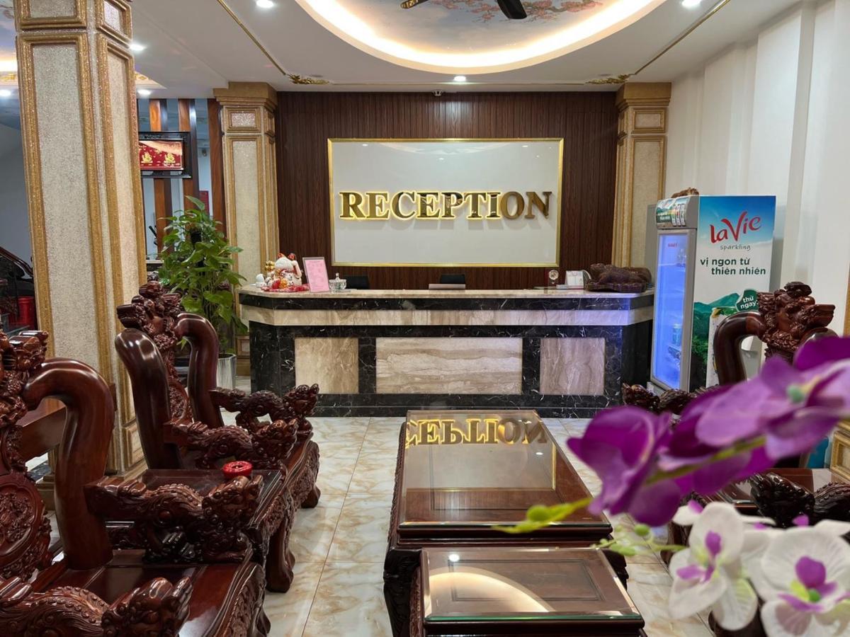 Hotel Nhu Y *